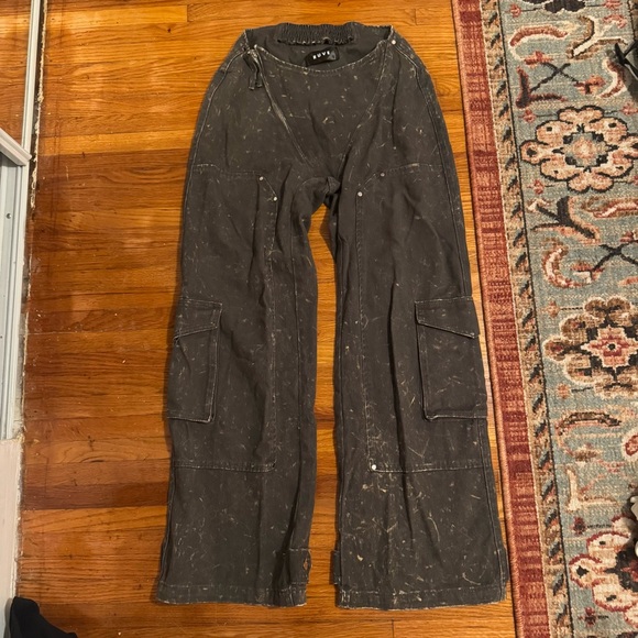 Ruve Pants - NWOT Ruve Korl Cargo Pant